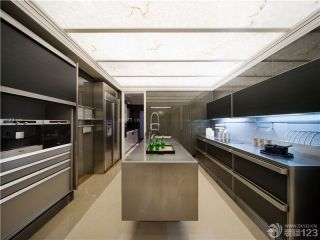 欧式整体厨房橱柜中岛装修效果图片