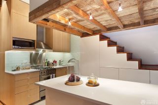 温馨复式顶楼厨房设计装修效果图案例