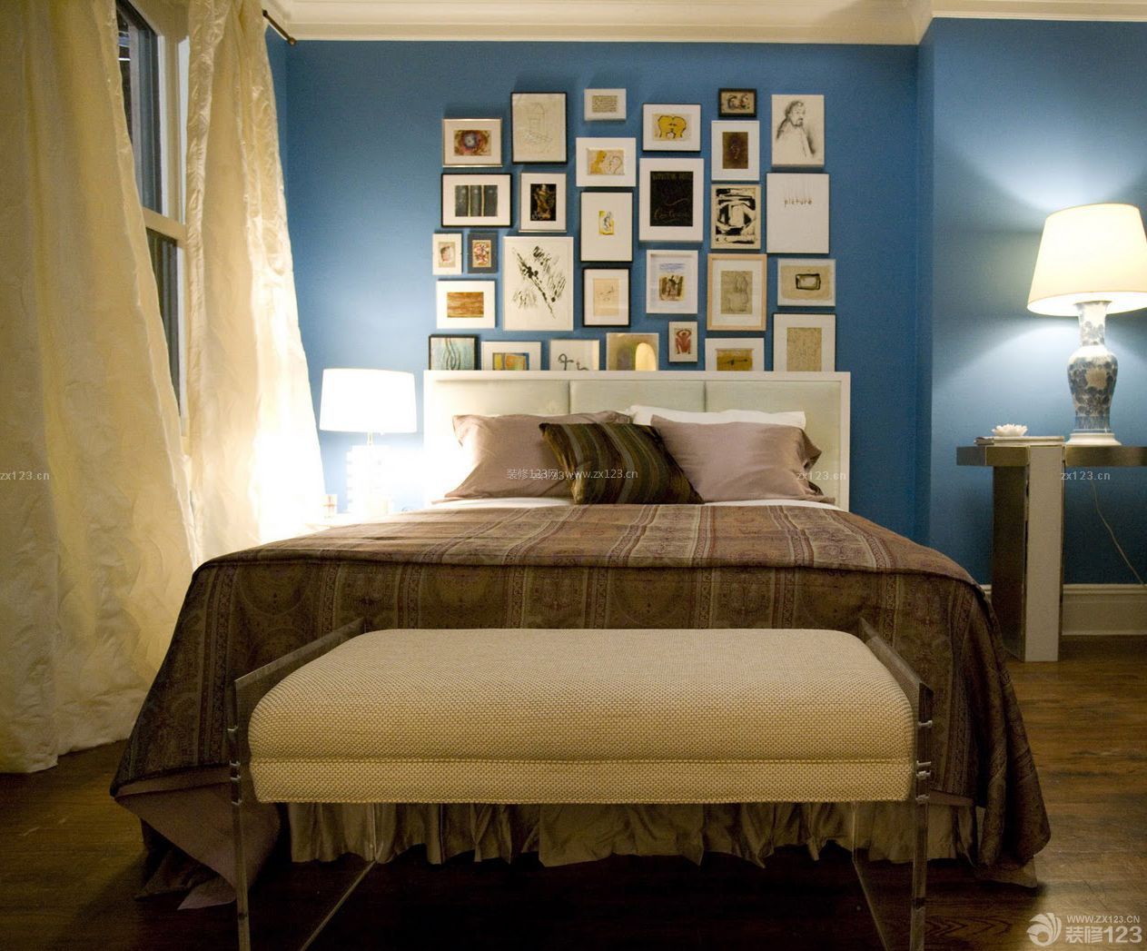 90平米3居室房屋卧室照片墙装修效果图片