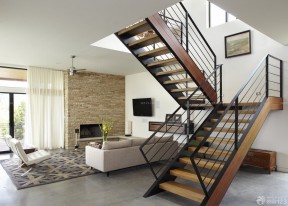 复式公寓装修效果图 铁艺楼梯扶手