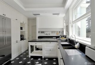 家庭别墅简约黑白风格厨房装修效果图片