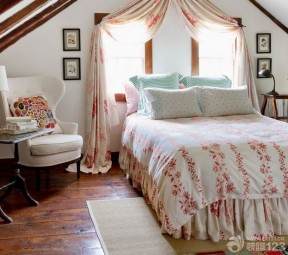 家装90平带平顶阁楼小户型女生卧室装修效果图片