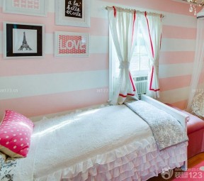 最新90后女生卧室装修风格窗帘搭配效果图