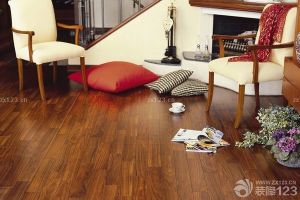 木地板清洁方法 4招让木地板保持洁净如新