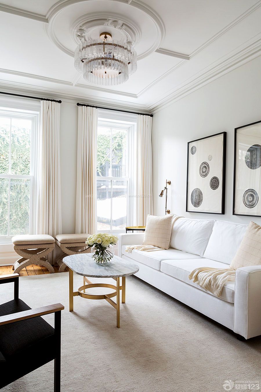 现代风格别墅简单室内装饰设计图片