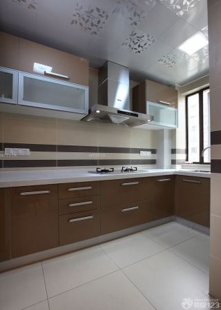 现代设计小户型厨房橱柜装修效果图大全2023图片
