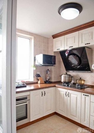 美式小户型厨房白色橱柜装修效果图大全2023图片