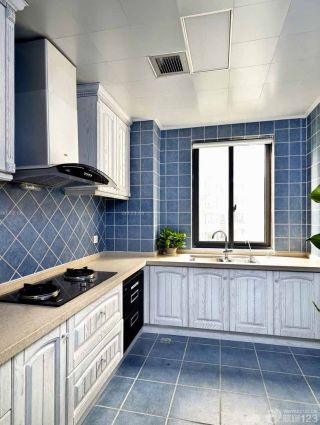 最新家装小户型厨房瓷砖装修效果图大全2023图片
