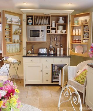 小户型空间创意厨房橱柜设计