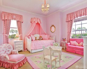 南昌保利东湾粉色墙面装修效果图片三室两厅