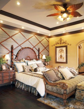 一层小别墅图片大全 欧式床头背景墙