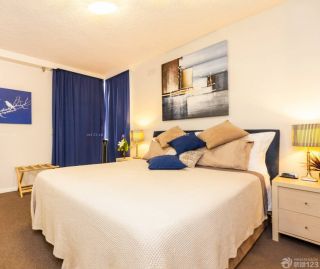 酒店式公寓蓝色窗帘装修效果图片