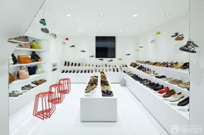 小型鞋店室内展示架装修效果图片