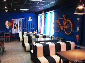 创意小酒吧蓝色墙面装修设计效果图片