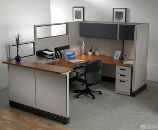 美式小型办公室办公桌椅摆设装修效果图片