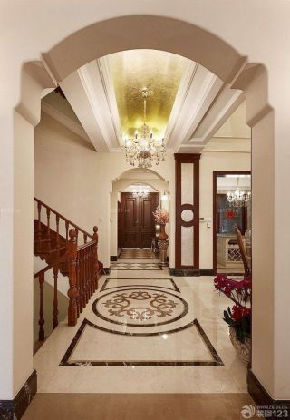 新古典别墅室内楼梯扶手装修效果图