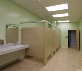 学校卫生间装修 绿色墙面装修效果图片