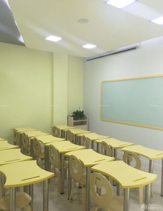 最新辅导学校教室装修实景图