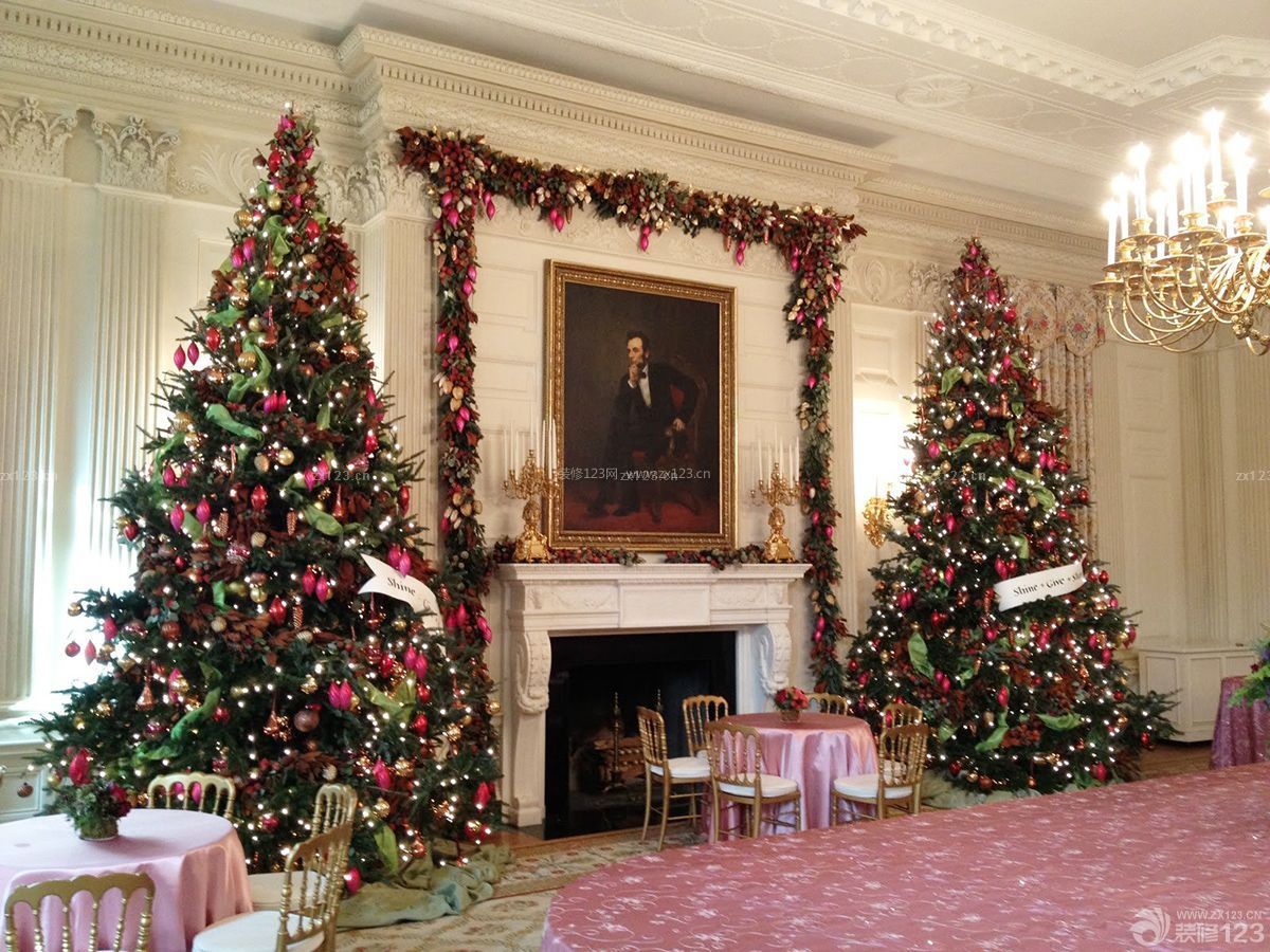 豪华欧式别墅圣诞节布置图片大全