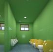 商场厕所绿色墙面装修效果图片