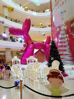 精美圣诞节大型商场装饰设计图