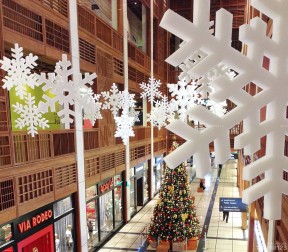圣诞节商场布置 商场装饰效果图