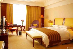 普吉岛泰式装修宾馆 黄色窗帘装修效果图片