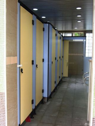 学校厕所门装修效果图2023图片