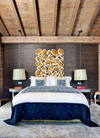 泰式卧室木质吊顶设计装修效果图片
