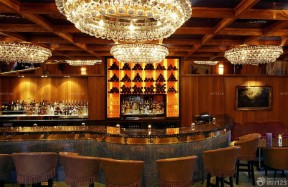 普通酒吧吧台水晶吊灯效果图片
