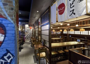 传统日本酒吧装修隔断设计