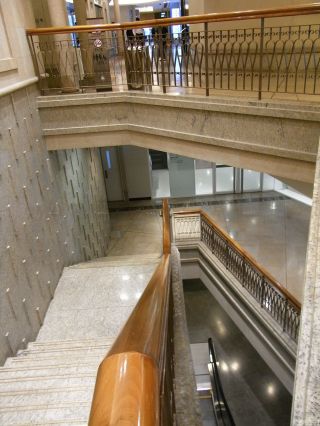 商场楼梯扶手效果图