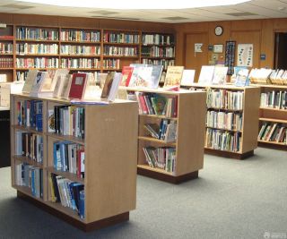 现代图书馆室内书柜装修案例