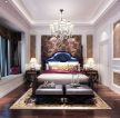 现代欧式风格带飘窗的卧室装修效果图