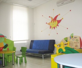 现代简约幼儿园装修效果图 墙面装饰装修效果图片