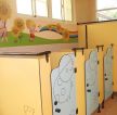 小型幼儿园卫生间隔断装修效果图片
