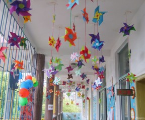 幼儿园走廊吊顶装饰图片