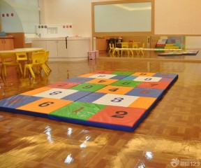 幼儿园室装修效果图 地垫装修效果图片