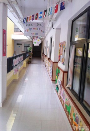 幼儿园装修设计图片 幼儿园走廊效果图
