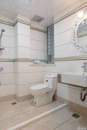 小厕所装修效果图 瓷砖铺贴