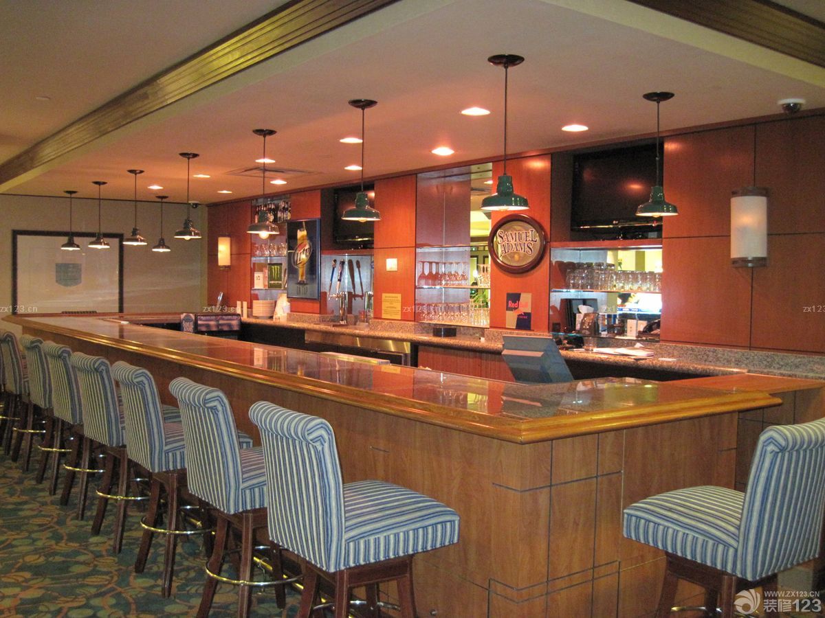 特色loft风格酒店酒吧吧台图片
