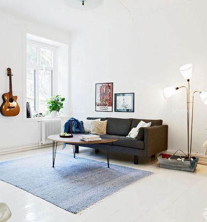 现代欧式小户型沙发背景墙装修效果图片