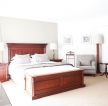 宾馆房间装修实木床图片