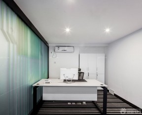 180平米办公室装修 简约室内装修设计
