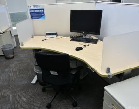 政府办公室装修效果图 办公桌椅装修效果图片