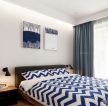 60平米两室一厅卧室床头装饰画设计效果图