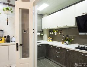 70平米两室一厅小厨房装饰装修效果图片