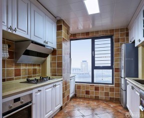 70平米两室一厅小厨房窗户装饰设计效果图片 