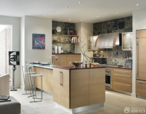 70平米两室一厅小厨房墙面瓷砖装饰装修效果图 