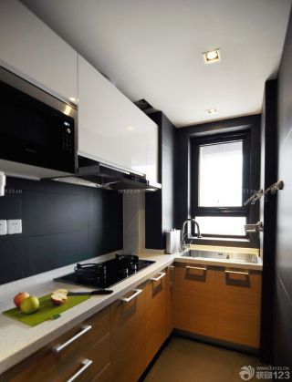 90平两室两厅简约小厨房装修效果图欣赏